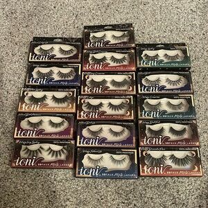 Set of 16 Ioni Lashes Celestial Collection
